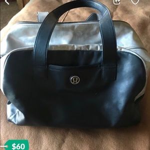 Lululemon workout bag